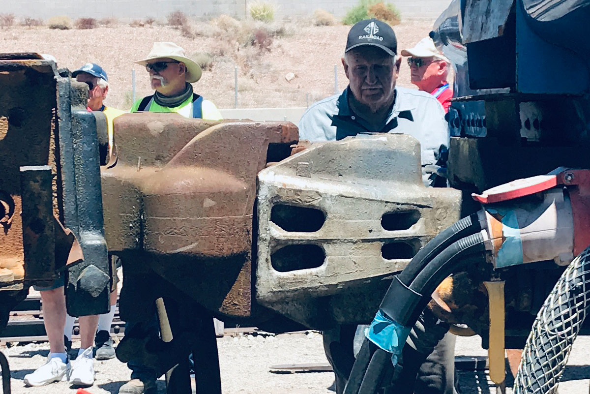 DumpCar12.jpg