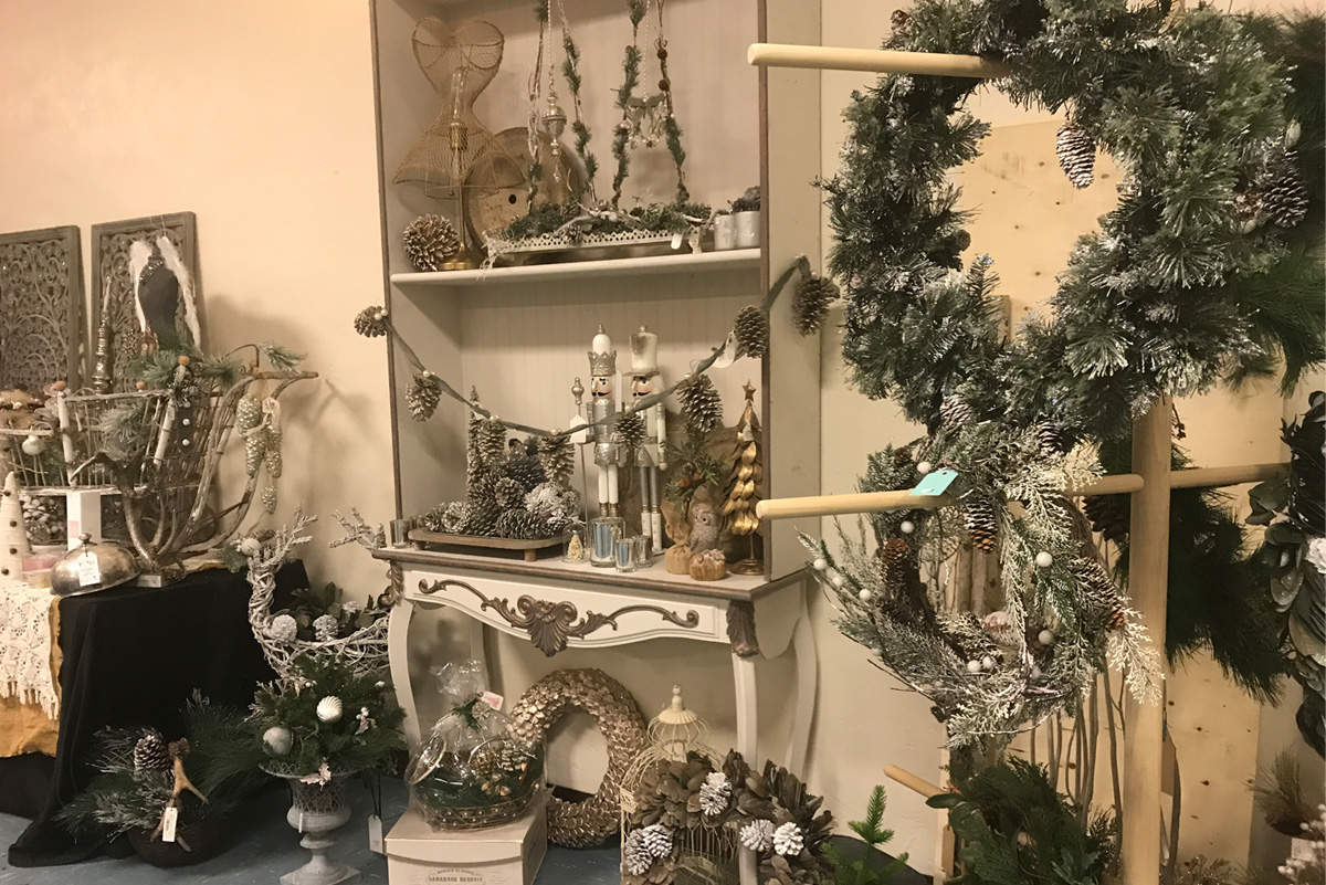 ChristmasStore2.jpg