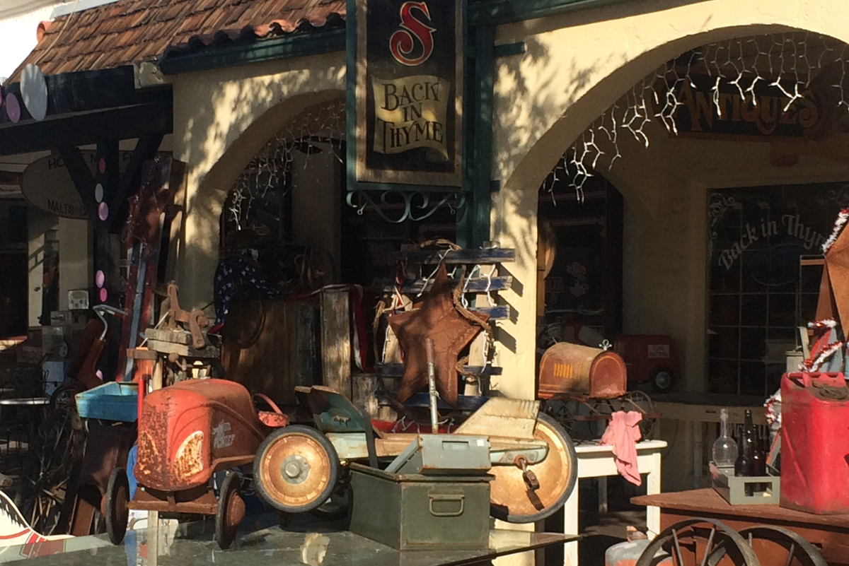 Boulder City Named One Of The Best For Antiques in US