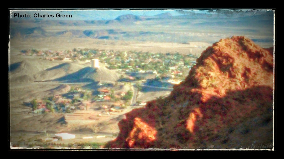 Fan Photo: Merry Christmas Boulder City!