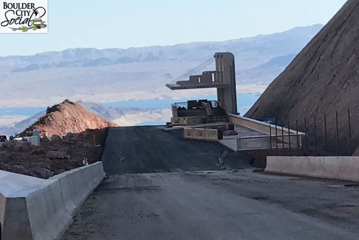 I-11EntranceToViewPoint.jpg