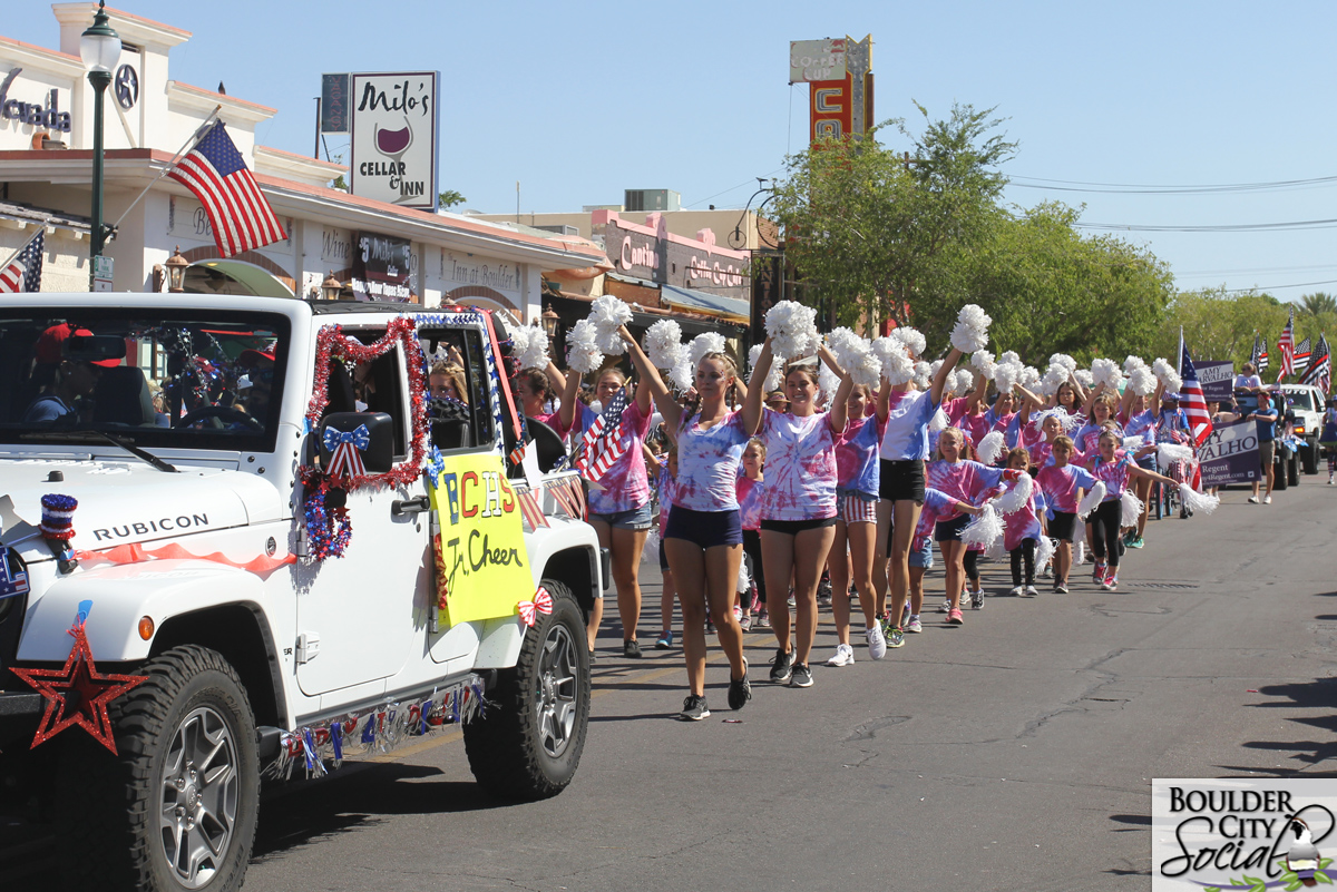 ParadePomGirls.jpg