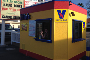 Jilly'z Dog House Now Open!