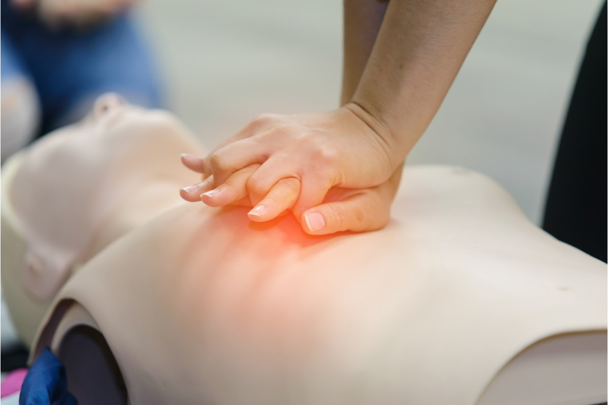 Fire Department to Host AED and CPR Clinics