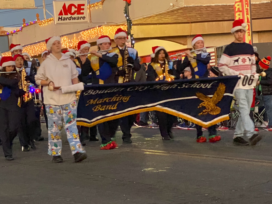 parade4.jpg