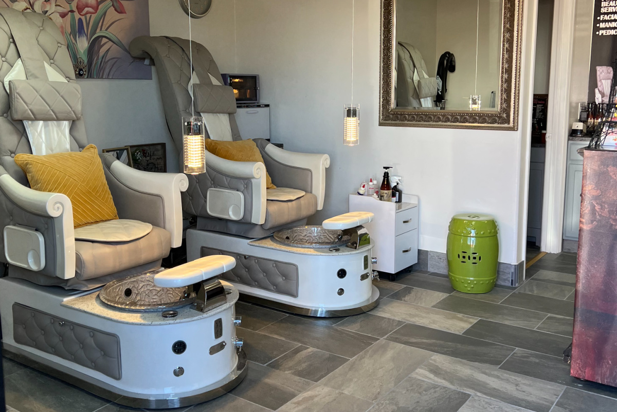 New Salon - Claudia's Beauty