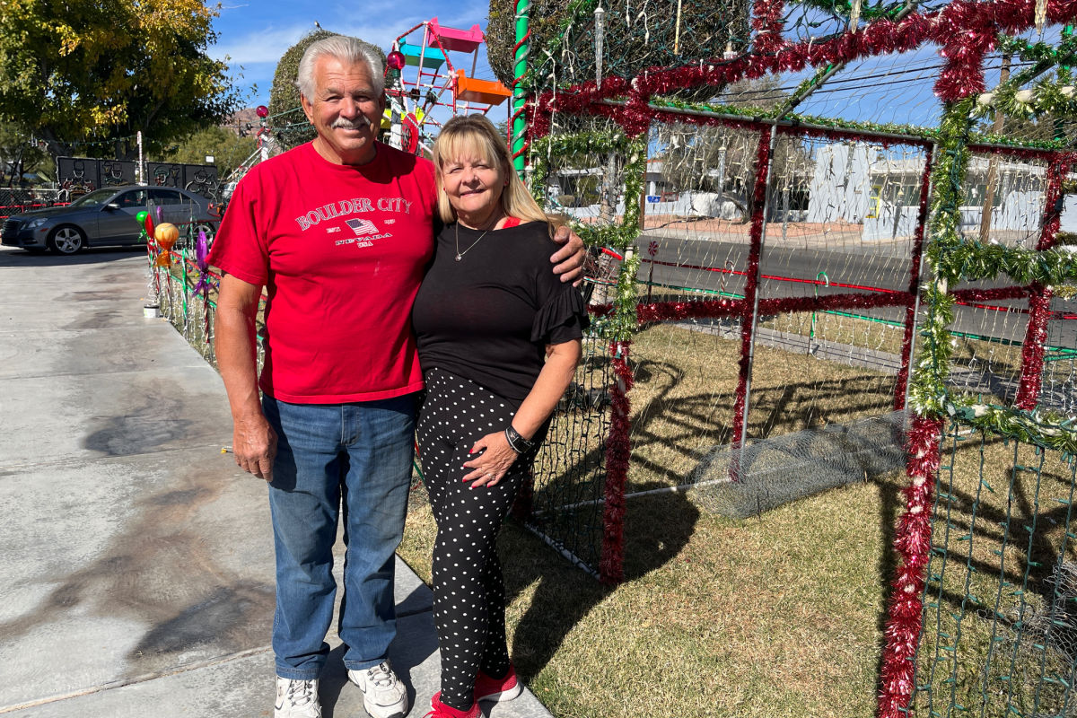 The Christmas House on Fifth Street 20th Anniversary