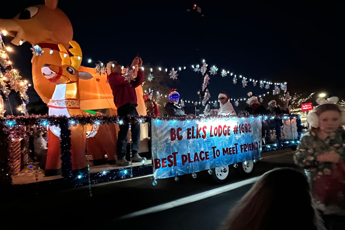 ParadePhoto7.jpg