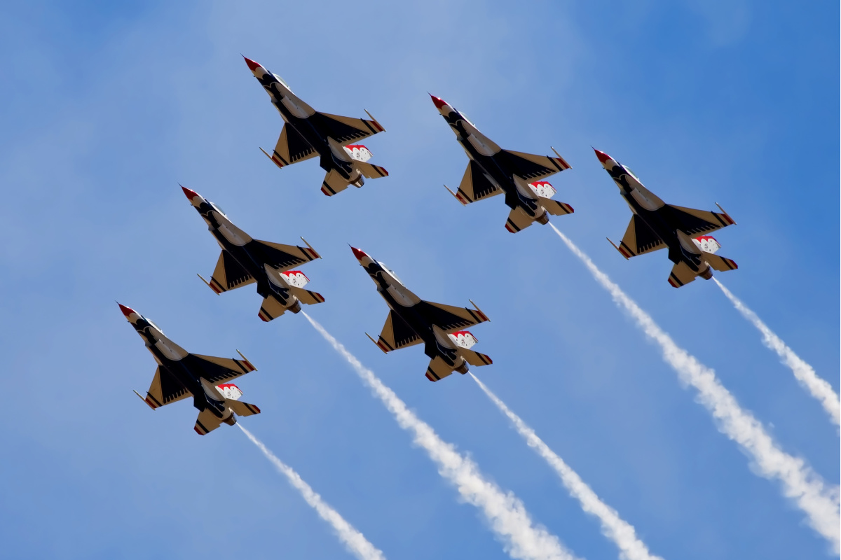 USAF Thunderbirds to Fly Over Hoover Dam