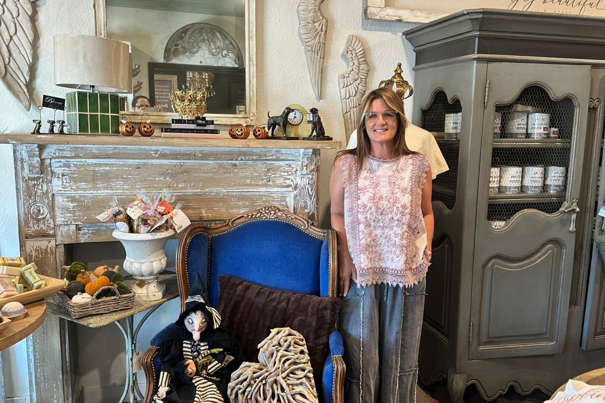 Bloom Boutiques Continue to Blossom and Grow in Hotel Plaza