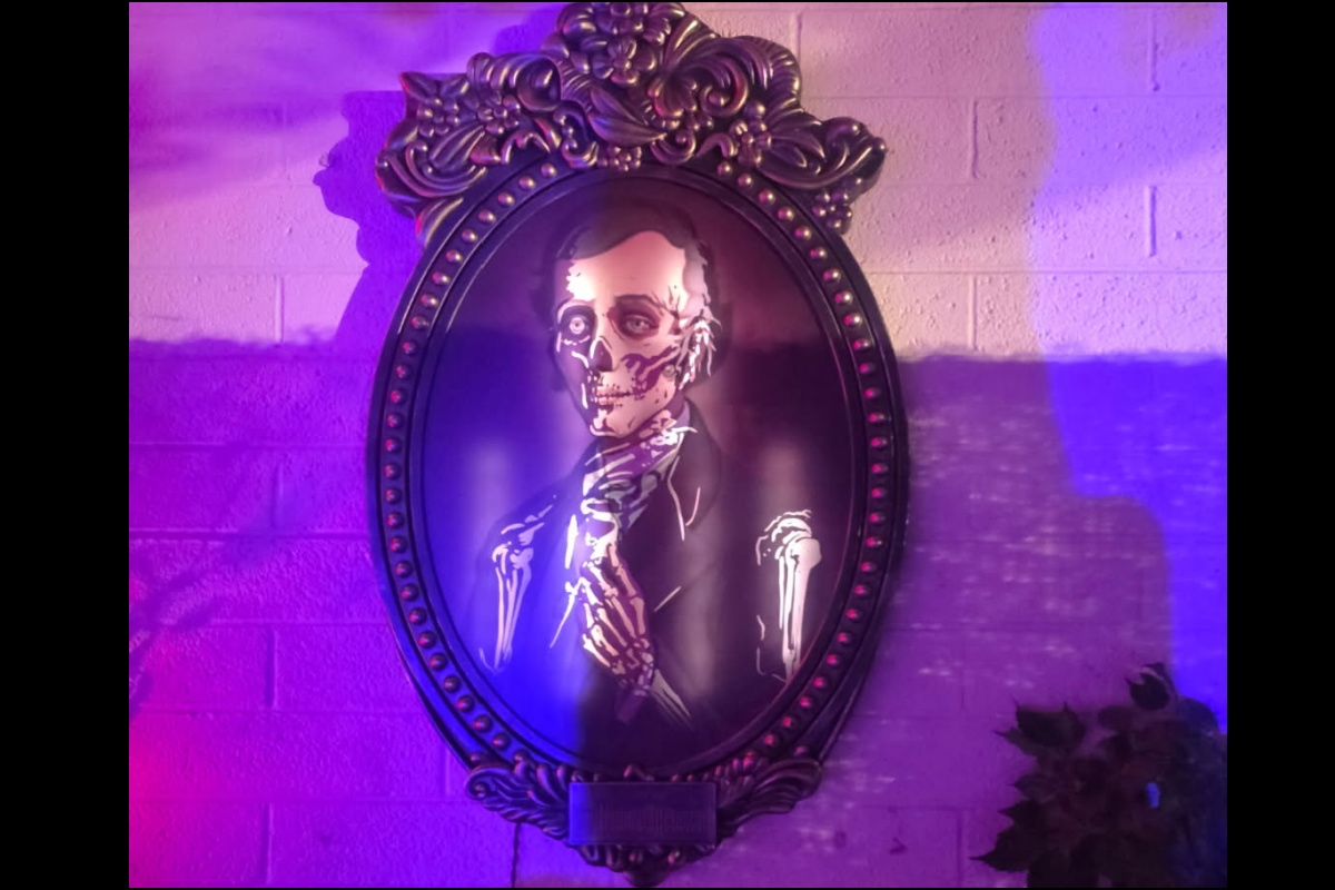Boulder City's Halloween House