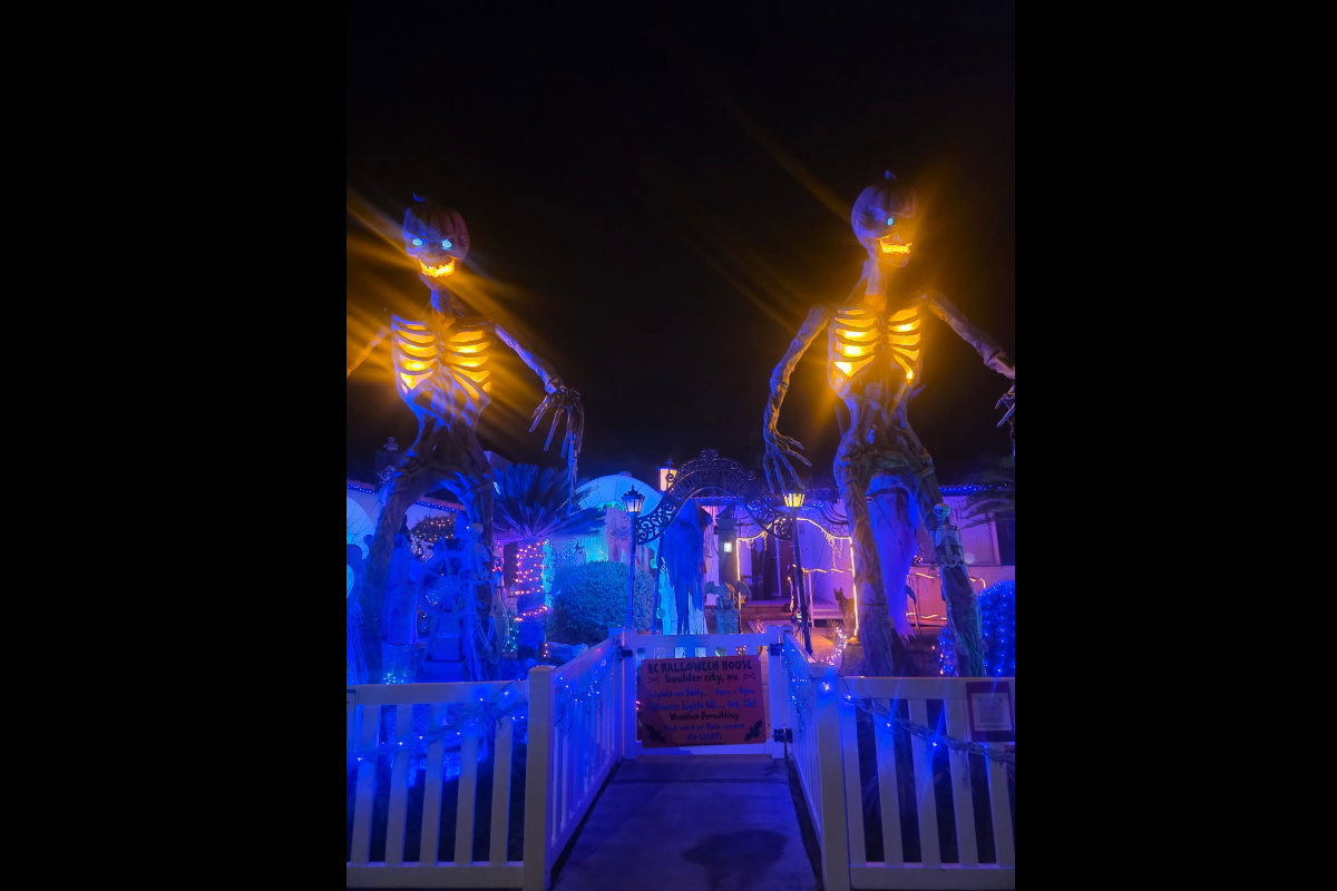 Boulder City's Halloween House